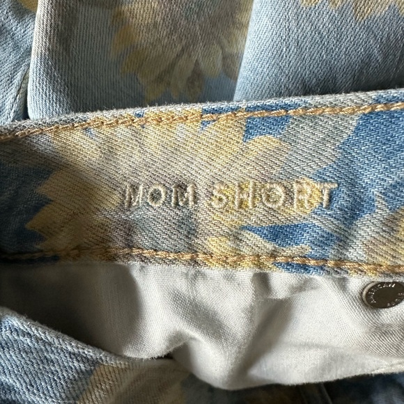 American Eagle Sunflower Mom Short - Picture 3 of 6